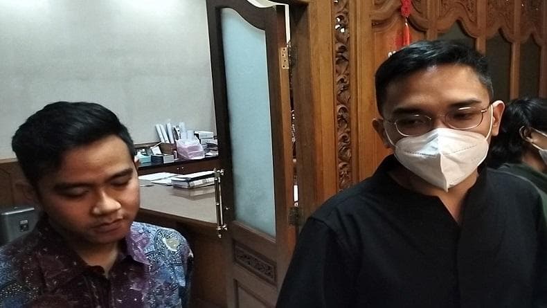 Pendopo Taman Putro Dibongkar, Ini Reaksi Pura Mangkunegaran dan Gibran Pendopo Taman Putro Dibongkar, Ini Reaksi Pura Mangkunegaran dan Gibran