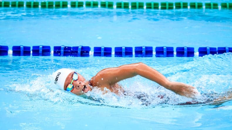 7 Alat yang Digunakan Atlet Renang Saat Latihan, Ada Benda Kecil yang Sangat Berguna 7 Alat yang Digunakan Atlet Renang Saat Latihan, Ada Benda Kecil yang Sangat Berguna