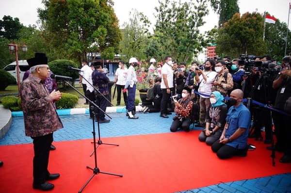 Cegah Meningkatnya Karhutla di 2023, Ma'ruf Amin: KLHK Kerja Sama dengan TNI, Polri dan Pemda Cegah Meningkatnya Karhutla di 2023, Ma'ruf Amin: KLHK Kerja Sama dengan TNI, Polri dan Pemda