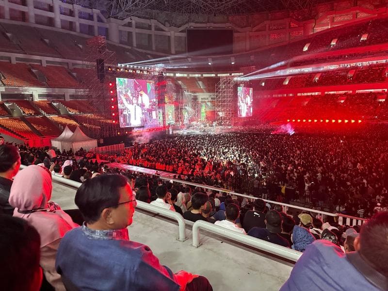 Di Puncak Konser, Dewa 19 Ucapkan Terima Kasih ke Iriana Joko Widodo dan Prabowo