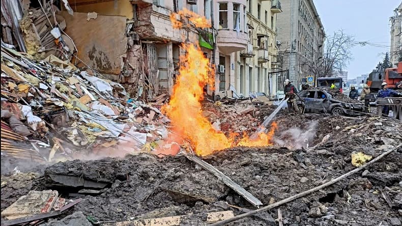 Rusia Luncurkan 4 Rudal ke Ukraina, 2 Berhasil Ditembak Jatuh Rusia Luncurkan 4 Rudal ke Ukraina, 2 Berhasil Ditembak Jatuh