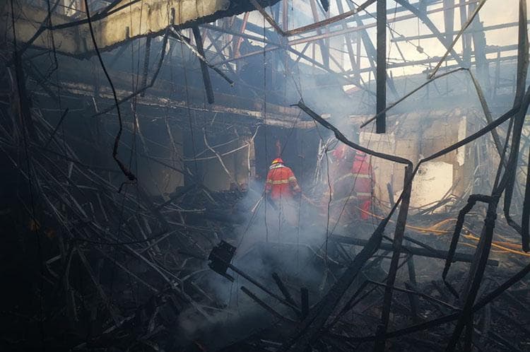 Polisi Sebut Kebakaran Bank BTPN Bintaran Yogyakarta Dipicu Korsleting Listrik Polisi Sebut Kebakaran Bank BTPN Bintaran Yogyakarta Dipicu Korsleting Listrik