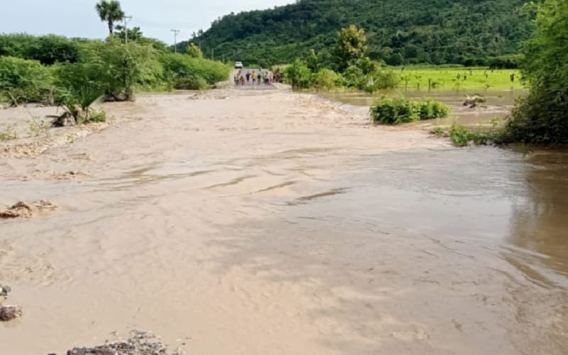 Sungai Bokong Meluap, 30 Rumah Terendam Banjir