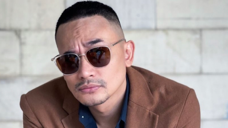 Panji Saputra Akui Pusing Perankan Karakter Utama di Sinetron Kesetiaan Janji Cinta, Ini Alasannya Panji Saputra Akui Pusing Perankan Karakter Utama di Sinetron Kesetiaan Janji Cinta, Ini Alasannya