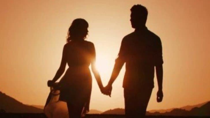 Lirik Lagu Snooze-SZA dan Terjemahan, Viral di Tiktok Soal Kerinduan Lirik Lagu Snooze-SZA dan Terjemahan, Viral di Tiktok Soal Kerinduan