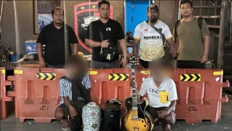 Usai Menenggak Miras, 2 Remaja di Jayapura Rampok Rumah Dokter Tetangganya Usai Menenggak Miras, 2 Remaja di Jayapura Rampok Rumah Dokter Tetangganya