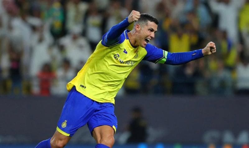 Cristiano Ronaldo Bikin Gol Keren! Al Nassr Taklukkan Abha
