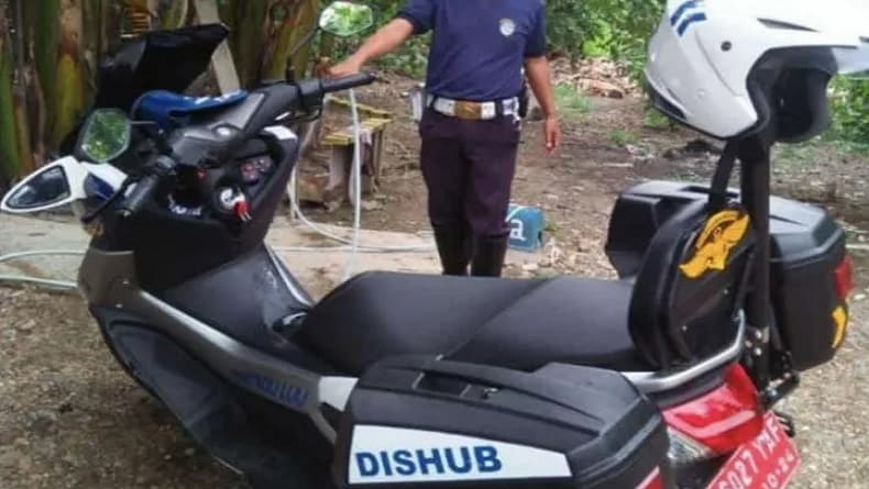 Waduh, Motor Dinas Dishub Balangan Hilang saat Disimpan di Garasi Rumah Petugas Waduh, Motor Dinas Dishub Balangan Hilang saat Disimpan di Garasi Rumah Petugas