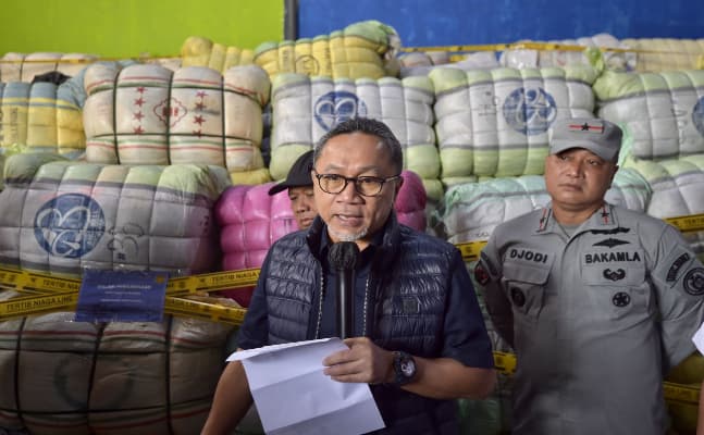 Impor Barang Bekas Tidak Boleh kecuali yang Diatur Pemerintah, Misalnya Apa? Impor Barang Bekas Tidak Boleh kecuali yang Diatur Pemerintah, Misalnya Apa?