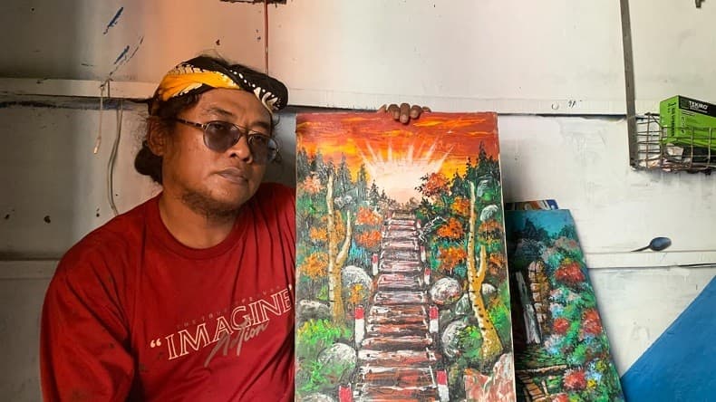 Kisah Jamari Pelukis Spesialis Truk Jalur Pantura, Gambar Doa Ibu Jadi Andalan Kisah Jamari Pelukis Spesialis Truk Jalur Pantura, Gambar Doa Ibu Jadi Andalan