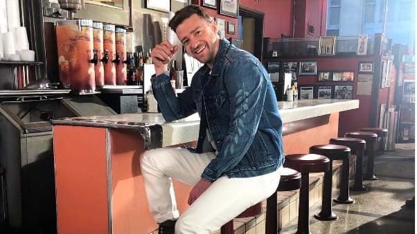 Lirik Lagu Mirror-Justin Timberlake dan Terjemahan, Jadi Nomor Satu di Inggris Lirik Lagu Mirror-Justin Timberlake dan Terjemahan, Jadi Nomor Satu di Inggris