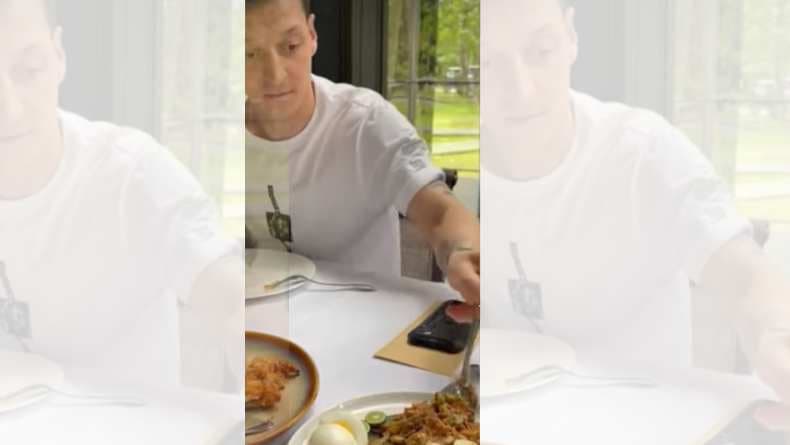 7 Pemain Top Dunia yang Senang dengan Makanan Indonesia, Ada yang Sangat Suka Ayam Geprek Plus Nasi 7 Pemain Top Dunia yang Senang dengan Makanan Indonesia, Ada yang Sangat Suka Ayam Geprek Plus Nasi