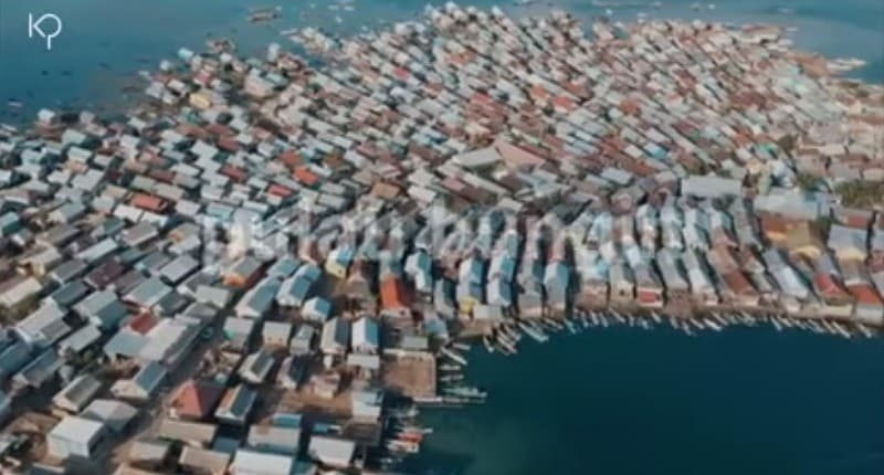 Kampung Unik di Sumbawa, Singgah ke Pulau Paling Padat di Dunia seperti Ini Suasananya! Kampung Unik di Sumbawa, Singgah ke Pulau Paling Padat di Dunia seperti Ini Suasananya!