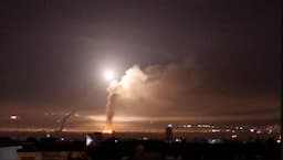 Diserang Rudal Israel, Iran Tutup Wilayah Udara