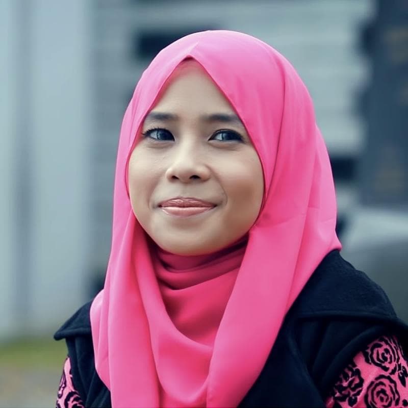 Lirik Lagu Wahdana-Wafiq Azizah dan Terjemahan, Pernah Dinyanyikan Mendiang Ustadz Jefri Al Buchori Lirik Lagu Wahdana-Wafiq Azizah dan Terjemahan, Pernah Dinyanyikan Mendiang Ustadz Jefri Al Buchori