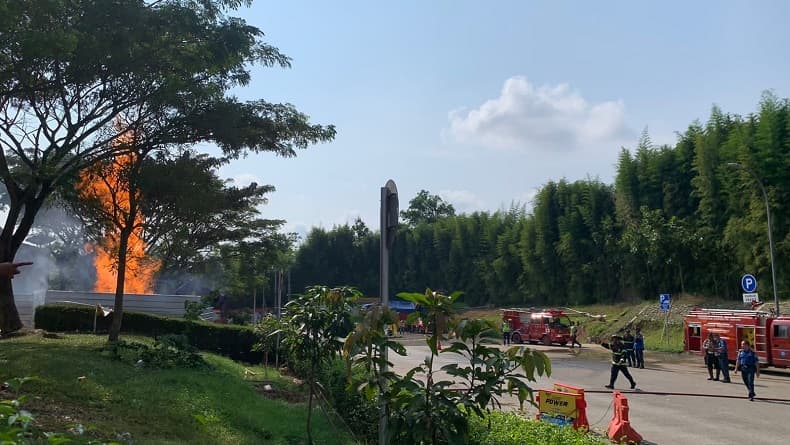 Ini Penjelasan Badan Geologi soal Semburan Api di Rest Area Km 86 B Tol Cipali Subang Ini Penjelasan Badan Geologi soal Semburan Api di Rest Area Km 86 B Tol Cipali Subang