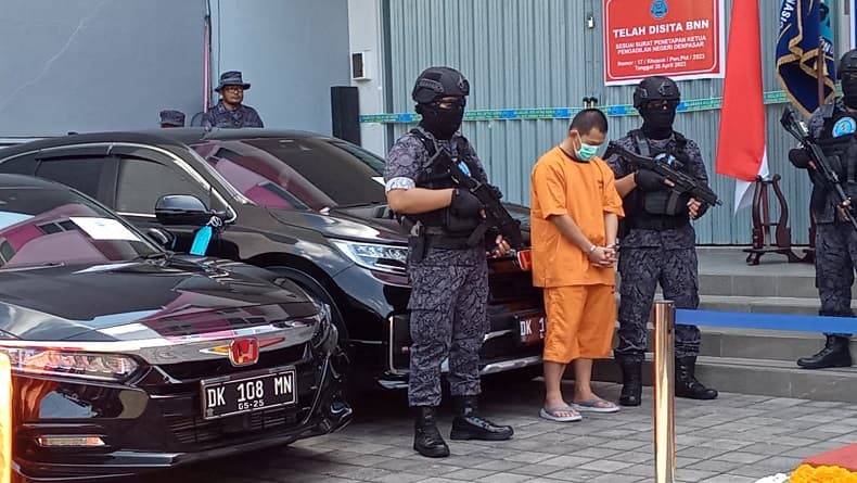 Modus Bandar Narkoba Jalankan Bisnis di Lapas hingga Raup Rp15 Miliar Modus Bandar Narkoba Jalankan Bisnis di Lapas hingga Raup Rp15 Miliar