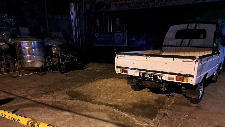 Ini Identitas Mayat Dicor Semen di Semarang, Korban Tak Terlihat Sejak Jumat Ini Identitas Mayat Dicor Semen di Semarang, Korban Tak Terlihat Sejak Jumat