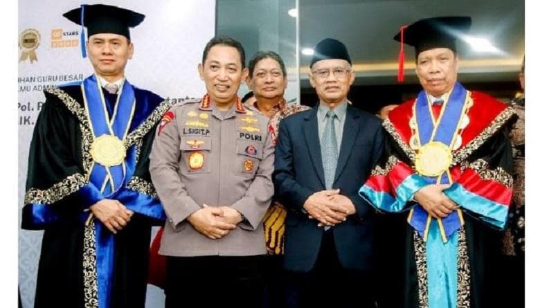 Irjen Pol Dadang Hartanto, Mantan Wakapolda Sumut Dikukuhkan Jadi Guru Besar UMSU Irjen Pol Dadang Hartanto, Mantan Wakapolda Sumut Dikukuhkan Jadi Guru Besar UMSU