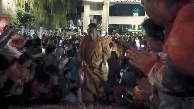 Perjalanan Biksu Thudong Sampai Magelang, Singgah di Kelenteng Liong Hok Bio