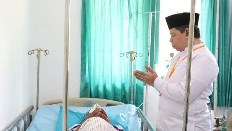 Bukan Batal, Keberangkatan 2 Calon Jemaah Haji asal Kalsel Ditunda karena Sakit Bukan Batal, Keberangkatan 2 Calon Jemaah Haji asal Kalsel Ditunda karena Sakit