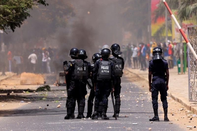 Bentrokan antara Polisi dan Pendukung Oposisi Senegal, 9 Orang Tewas