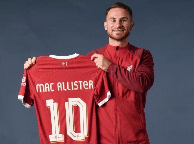Alexis Mac Allister Tolak Pakai Nomor 8 Peninggalan Steven Gerrard di Liverpool, Kenapa?