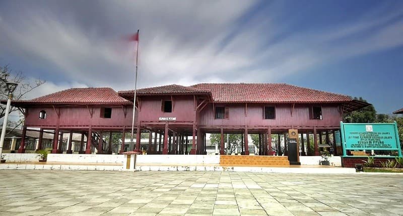 Mengenal Tempat Wisata yang Kental dengan Budaya Betawi, Asyik Dikunjungi saat HUT Jakarta Mengenal Tempat Wisata yang Kental dengan Budaya Betawi, Asyik Dikunjungi saat HUT Jakarta