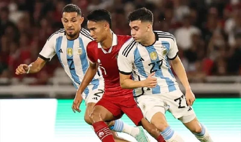 Pencari Bakat Luar Negeri Sebut Marselino Ferdinan Selevel Bintang Timnas Inggris: Soroti Passing Berkelas Pencari Bakat Luar Negeri Sebut Marselino Ferdinan Selevel Bintang Timnas Inggris: Soroti Passing Berkelas