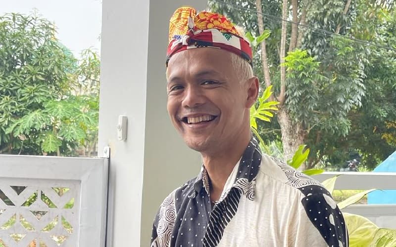 Kisah Arie Budiarto Dijuluki Ganjar KW, gara-gara Uban dan Gaya Jalan yang Mirip Kisah Arie Budiarto Dijuluki Ganjar KW, gara-gara Uban dan Gaya Jalan yang Mirip