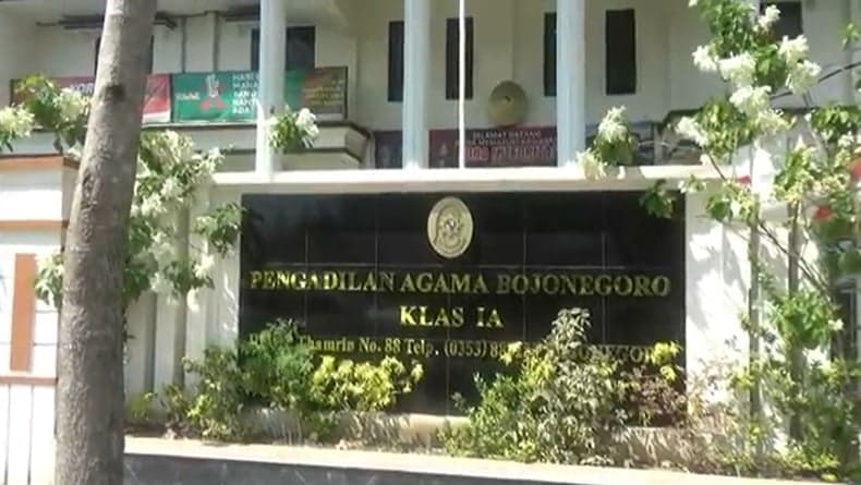 21 ASN Ajukan Cerai di Pengadilan Agama Bojonegoro, Dipicu Perselingkuhan hingga Judi Online 21 ASN Ajukan Cerai di Pengadilan Agama Bojonegoro, Dipicu Perselingkuhan hingga Judi Online