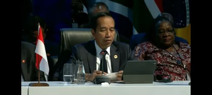 Bicara di KTT BRICS, Jokowi Tegaskan Hilirisasi Tak Boleh Dihalangi Bicara di KTT BRICS, Jokowi Tegaskan Hilirisasi Tak Boleh Dihalangi