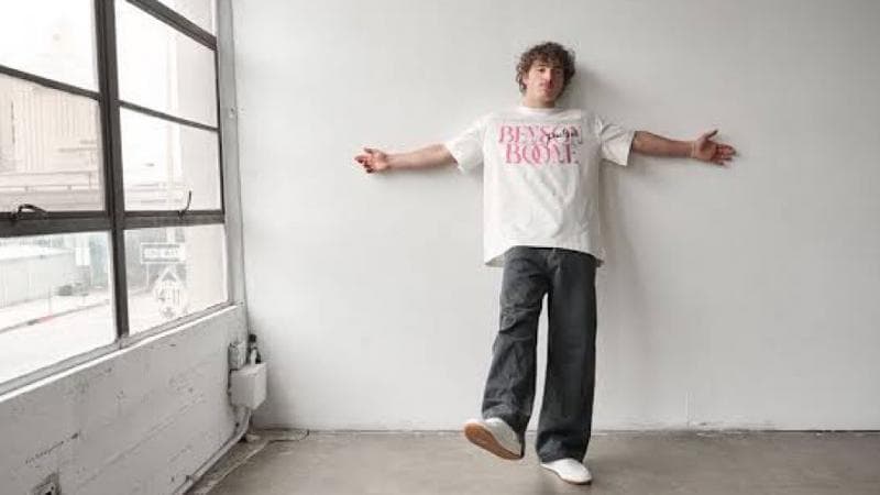 Lirik Lagu In The Stars - Benson Boone dan Terjemahan, Ceritakan tentang Terjebak Masa Lalu Lirik Lagu In The Stars - Benson Boone dan Terjemahan, Ceritakan tentang Terjebak Masa Lalu