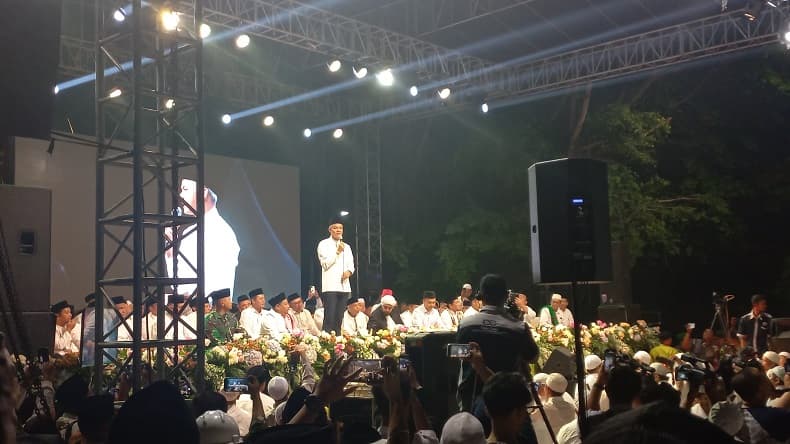 Ketua MUI Batang Ucapkan Terima Kasih pada Ganjar: Semoga Cita-Citanya Terkabul Ketua MUI Batang Ucapkan Terima Kasih pada Ganjar: Semoga Cita-Citanya Terkabul