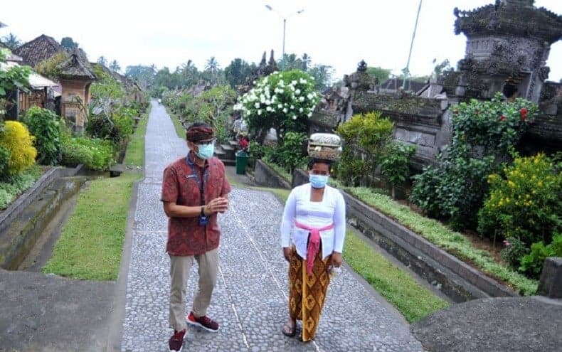 25 Contoh Bahasa Bali Sehari-hari dan Artinya yang Mudah Dipelajari 25 Contoh Bahasa Bali Sehari-hari dan Artinya yang Mudah Dipelajari