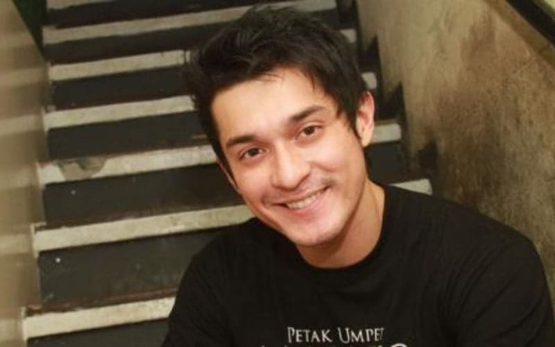 Profil dan Biodata Miller Khan, Aktor Asal Malaysia Berwajah Tampan Profil dan Biodata Miller Khan, Aktor Asal Malaysia Berwajah Tampan