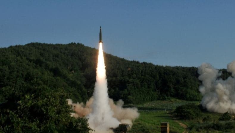 AS Akan Kirim Rudal Jarak Jauh ke Ukraina, Rusia Sebut Tak Pengaruh AS Akan Kirim Rudal Jarak Jauh ke Ukraina, Rusia Sebut Tak Pengaruh