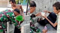 Aksi Babinsa Pakaikan Kaus dan Celana ke ODGJ Telanjang di Semarang Tuai Pujian Netizen