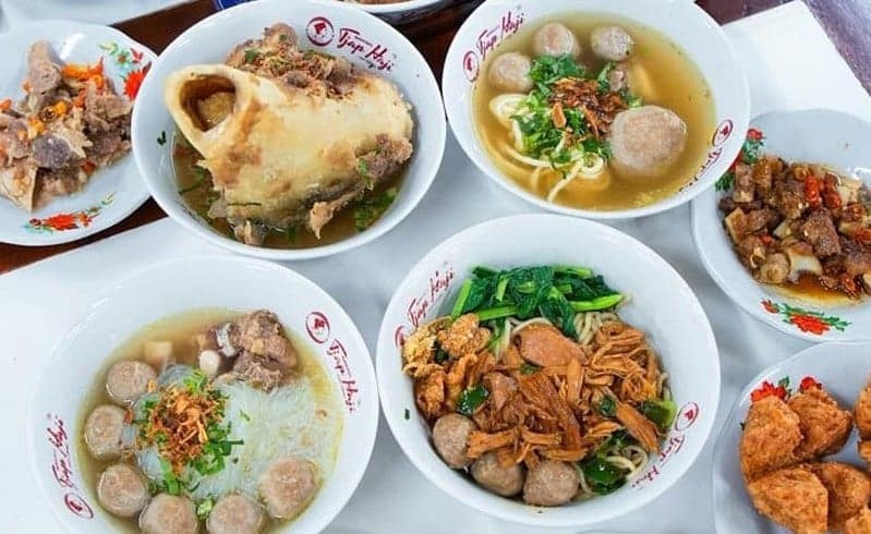 10 Rekomendasi Bakso Enak di Semarang, Ragam Variasi dan Bikin Ketagihan 10 Rekomendasi Bakso Enak di Semarang, Ragam Variasi dan Bikin Ketagihan