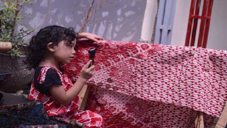 7 Motif Batik Khas Jawa Barat, Nomor 6 Bermakna Perlindungan dari Segala Penjuru 7 Motif Batik Khas Jawa Barat, Nomor 6 Bermakna Perlindungan dari Segala Penjuru