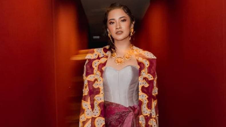 Profil dan Biodata Nadya Arina: Umur, Agama, dan Perjalanan Karier Profil dan Biodata Nadya Arina: Umur, Agama, dan Perjalanan Karier