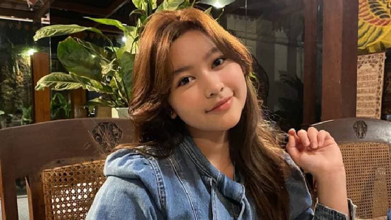 Profil dan Biodata Aquene Aziz Djorghi, Putri Remaja Annisa Trihapsari dan Sultan Djorghi yang Jadi Artis Profil dan Biodata Aquene Aziz Djorghi, Putri Remaja Annisa Trihapsari dan Sultan Djorghi yang Jadi Artis