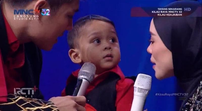 Gemas! Baby L Anak Lesti Kejora Jadi Bintang di Panggung Malam Puncak Kilau Raya MNCTV 32 Gemas! Baby L Anak Lesti Kejora Jadi Bintang di Panggung Malam Puncak Kilau Raya MNCTV 32