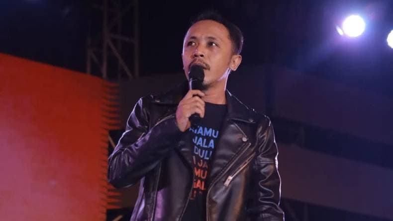 Profil dan Biodata Furry Setya Raharja, Pejuang Casting yang Populer Lewat Tukang Ojek Pengkolan Profil dan Biodata Furry Setya Raharja, Pejuang Casting yang Populer Lewat Tukang Ojek Pengkolan