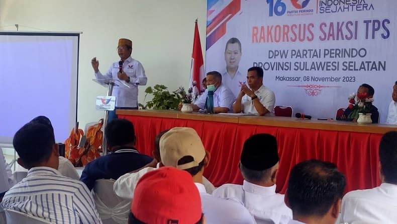 Ketua DPW Partai Perindo Sulsel Targetkan Saksi TPS Kelar Bulan Ini Ketua DPW Partai Perindo Sulsel Targetkan Saksi TPS Kelar Bulan Ini