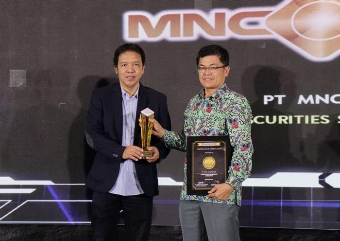 Top! MNC Sekuritas Raih Dua Penghargaan di Indonesia Digital Innovation & Achievement Awards (IDIA) 2023 Top! MNC Sekuritas Raih Dua Penghargaan di Indonesia Digital Innovation & Achievement Awards (IDIA) 2023