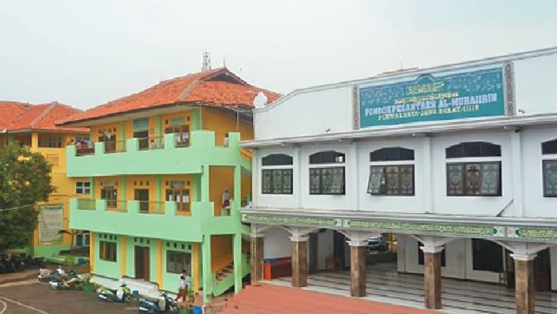 Ganjar Pranowo Kunjungi Purwakarta, Simak 5 Pesantren Terbaik di Kabupaten Ini Ganjar Pranowo Kunjungi Purwakarta, Simak 5 Pesantren Terbaik di Kabupaten Ini