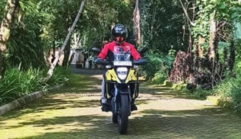 Menjajal Motor Adventure Suzuki V-Strom 250 SX, Tarikan Tenaganya Bikin Kaget Menjajal Motor Adventure Suzuki V-Strom 250 SX, Tarikan Tenaganya Bikin Kaget