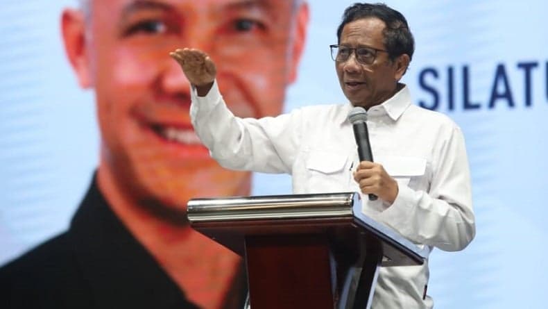 Mahfud MD: Kalau SDA Tak Dikorupsi, Setiap Orang Dapat Rp20 Juta per Bulan Mahfud MD: Kalau SDA Tak Dikorupsi, Setiap Orang Dapat Rp20 Juta per Bulan