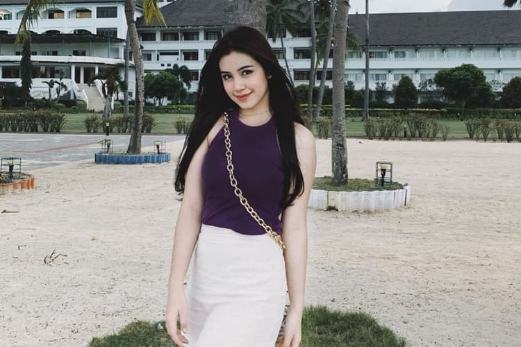 Profil dan Biodata Rinoa Aurora, Mantan Pacar Leon Dozan yang Cabut Laporan Polisi usai Dianiaya Profil dan Biodata Rinoa Aurora, Mantan Pacar Leon Dozan yang Cabut Laporan Polisi usai Dianiaya